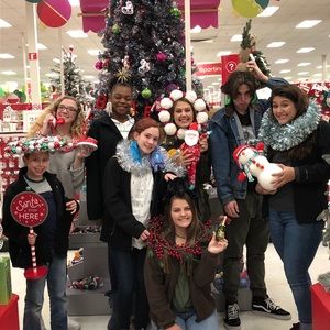 Meet your Posher, Avery